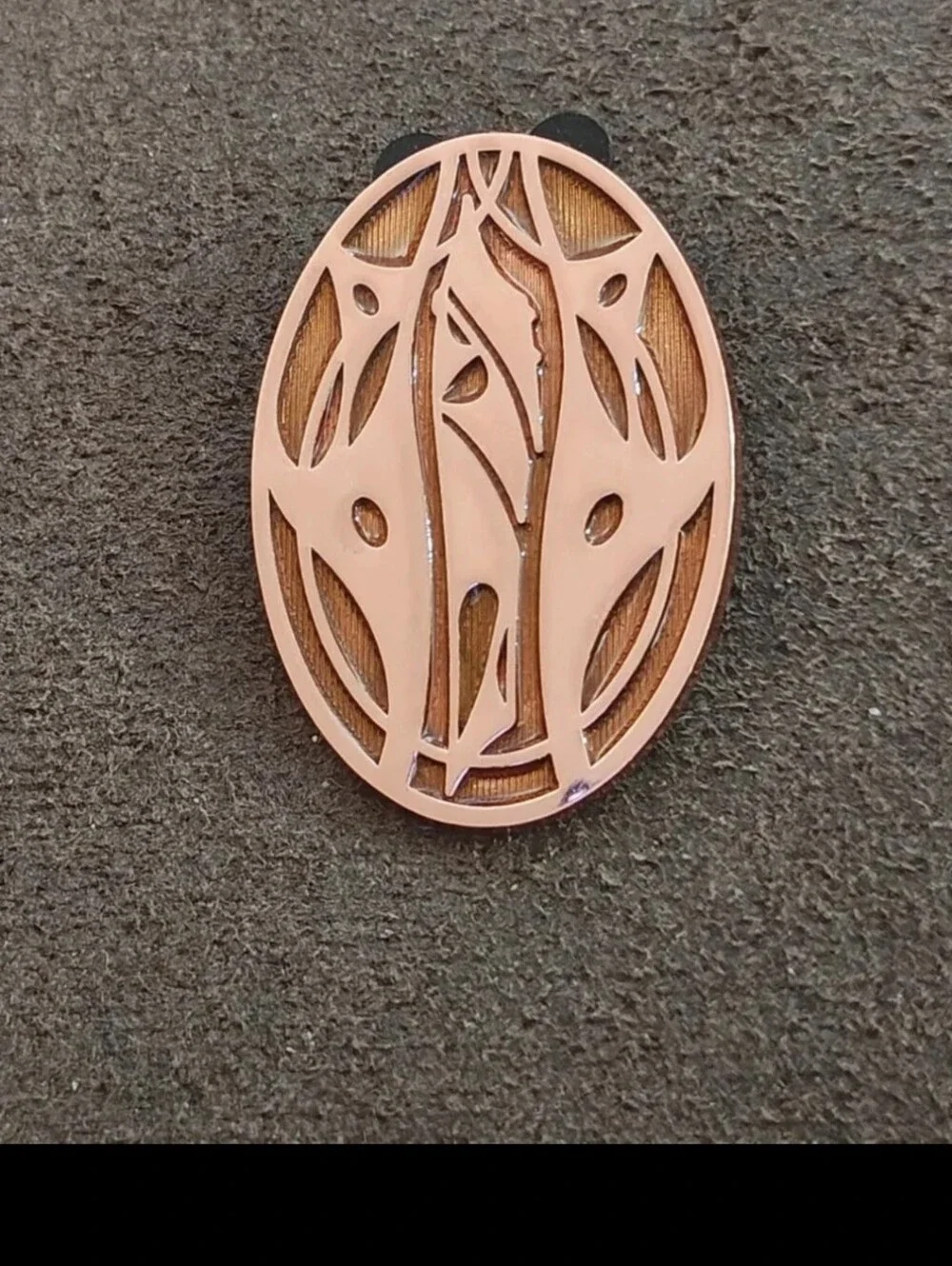2019 Star Wars Galaxy's Edge Savi's Lightsaber Workshop Elemental Nature Pin